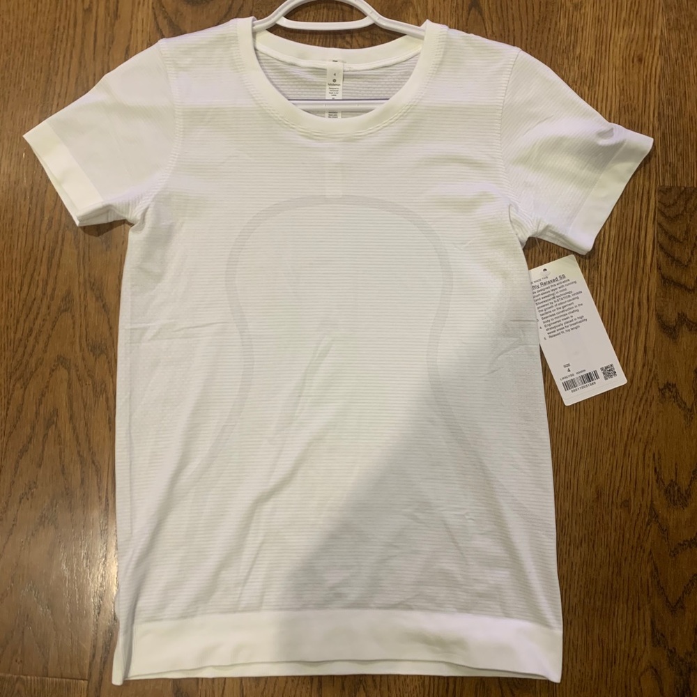 Lululemon relaxed short sleeve 2.0